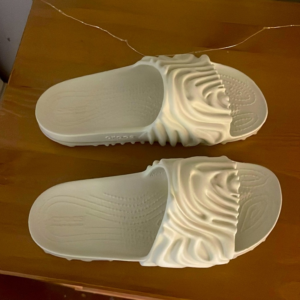 Crocs x Salehe Bembury. women’s 7.